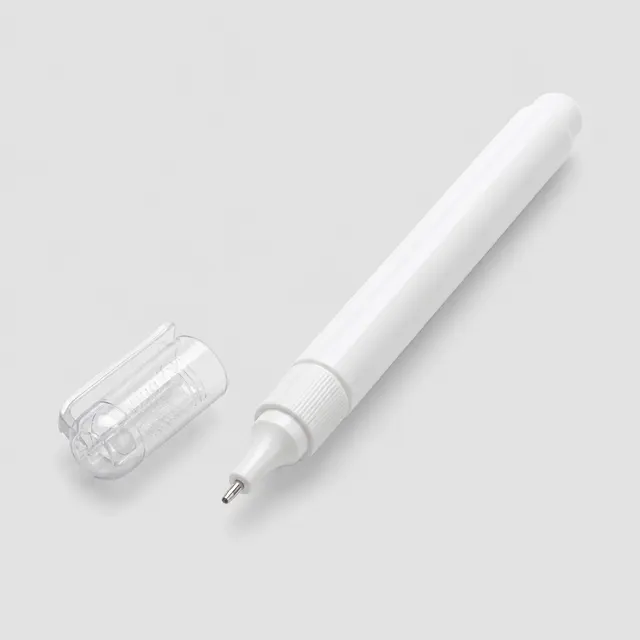 FC Correction Pen (Whitener)